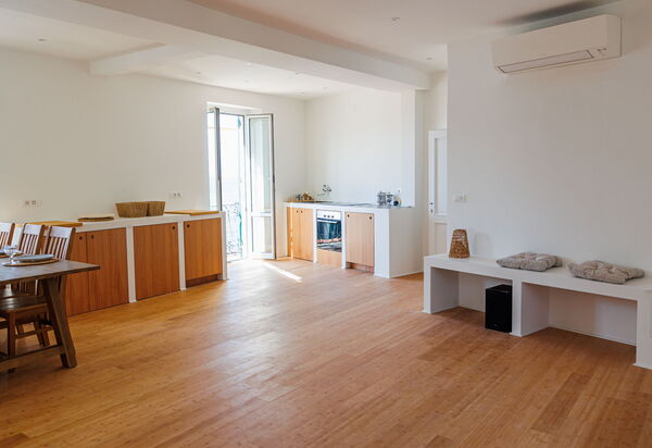 Newly Renovated Ocean View Flat: Autunno, Cucina, Estate, Primavera, Soggiorno