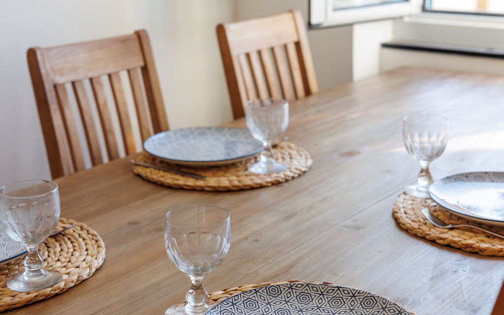 Newly Renovated Ocean View Flat: Autumn, Dining Room, Spring, Summer