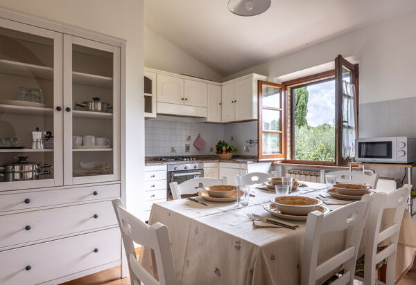 Oliveto Del Cantarello: Autunno, Cucina, Estate, Primavera