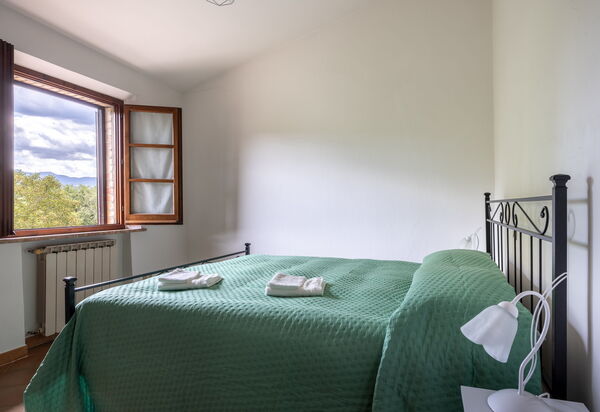 Oliveto Del Cantarello: Autunno, Camera da letto, Estate, Primavera