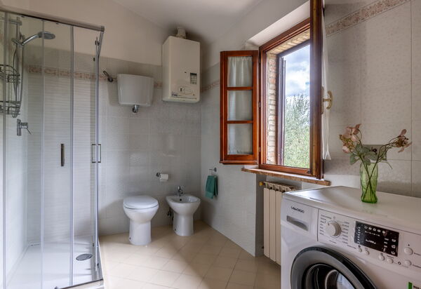 Oliveto Del Cantarello: Autunno, Bagno, Estate, Primavera