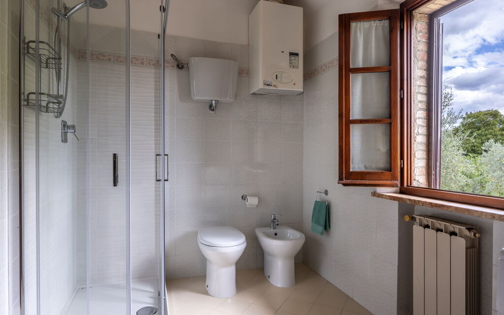 Oliveto Del Cantarello: Autunno, Bagno, Estate, Primavera