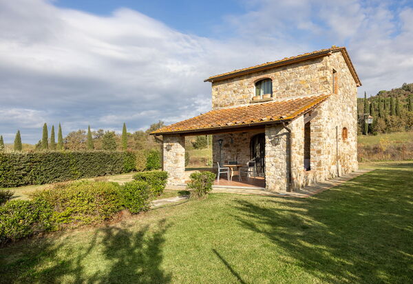 La Casina Honeymoon Cottage, Badia Agnano: Autunno, Estate, Giardino, Primavera