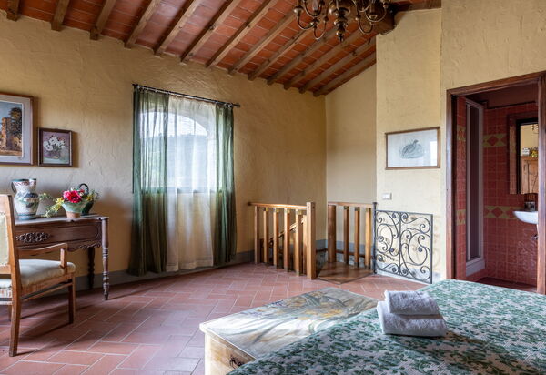 La Casina Honeymoon Cottage, Badia Agnano: Autunno, Camera da letto, Estate, Primavera