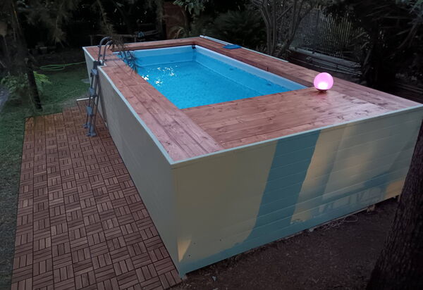 Casa Di Silvana: Esterni, Piscina