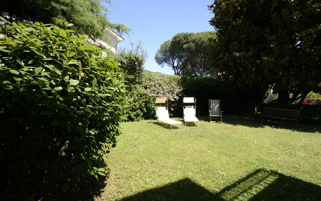 Casa Di Silvana: Building Exterior, Garden