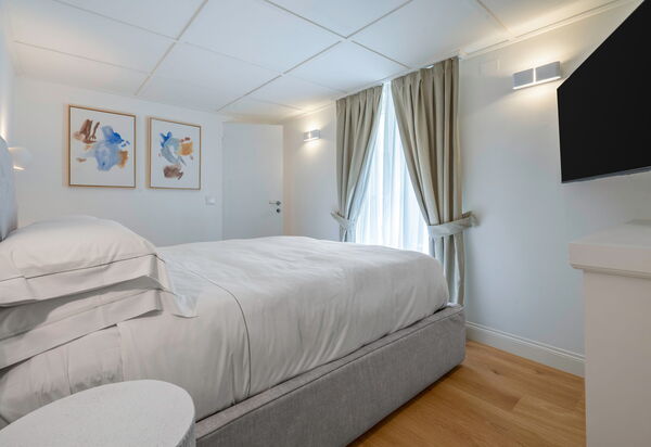 Elegant Apartments Near The Duomo: Autunno, Camera da letto, Estate, Inverno, Primavera