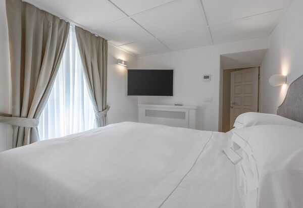 Elegant Apartments Near The Duomo: Autunno, Camera da letto, Estate, Inverno, Primavera