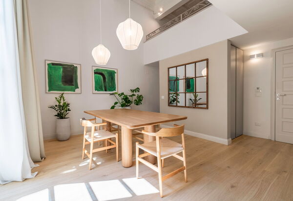 Elegant Apartments Near The Duomo: Autunno, Estate, Primavera, Soggiorno