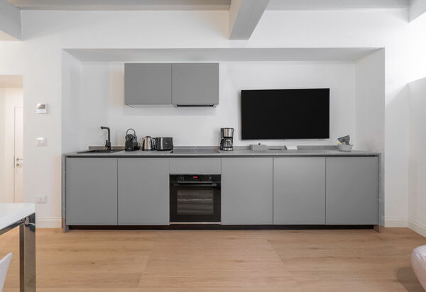 Elegant Apartments Near The Duomo: Autunno, Cucina, Estate, Inverno, Primavera, Soggiorno