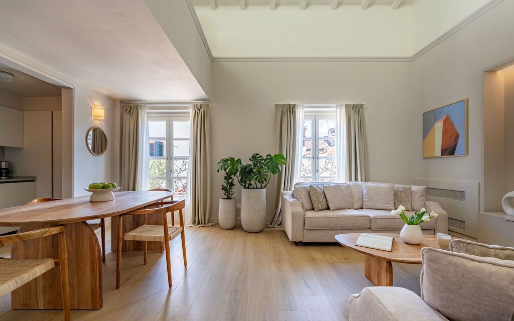 Elegant Apartments Near The Duomo - : Autunno, Cucina, Estate, Inverno, Primavera, Soggiorno