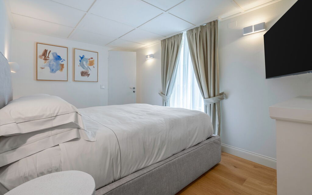 Elegant Apartments Near The Duomo - : Autunno, Camera da letto, Estate, Inverno, Primavera