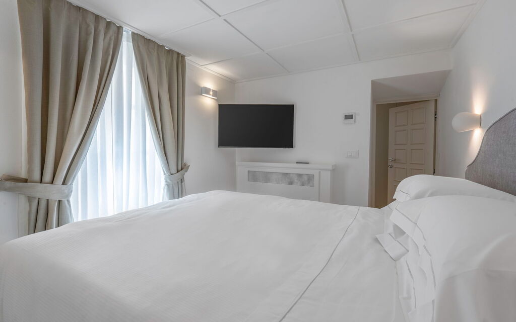 Elegant Apartments Near The Duomo - : Autunno, Camera da letto, Estate, Inverno, Primavera