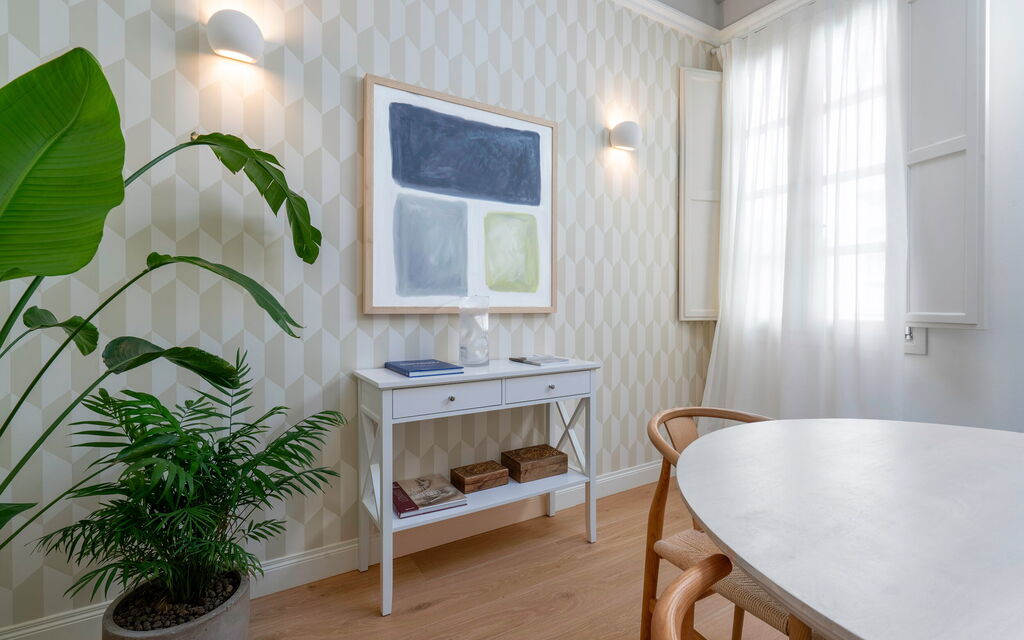 Elegant Apartments Near The Duomo - : Autumn, Kitchen, Living Room, Spring, Summer, Winter