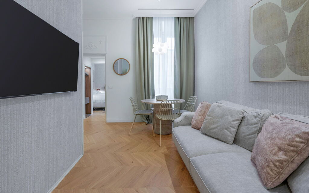 Elegant Apartments Near The Duomo - : Autunno, Cucina, Estate, Inverno, Primavera, Soggiorno