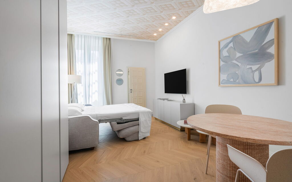 Elegant Apartments Near The Duomo - : Autunno, Cucina, Estate, Inverno, Primavera, Soggiorno