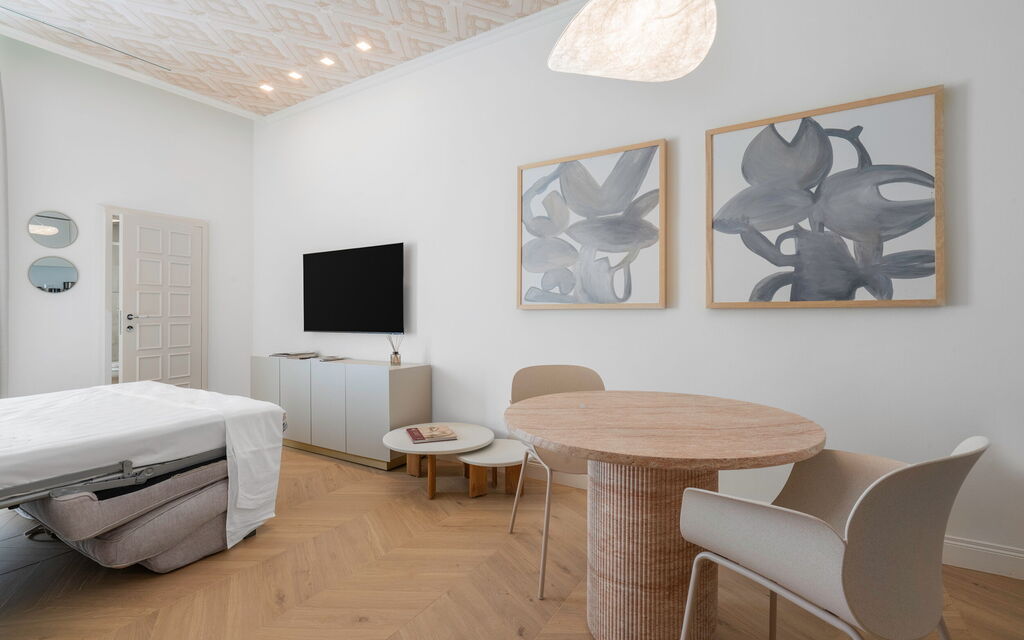 Elegant Apartments Near The Duomo - : Autunno, Cucina, Estate, Inverno, Primavera, Soggiorno