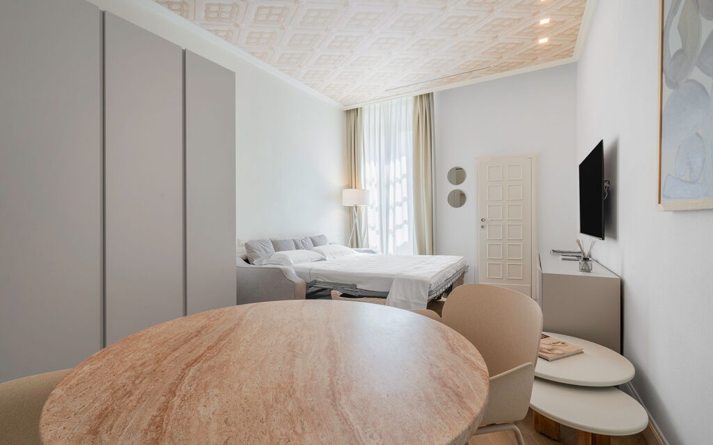 Elegant Apartments Near The Duomo - : Autunno, Cucina, Estate, Inverno, Primavera, Soggiorno