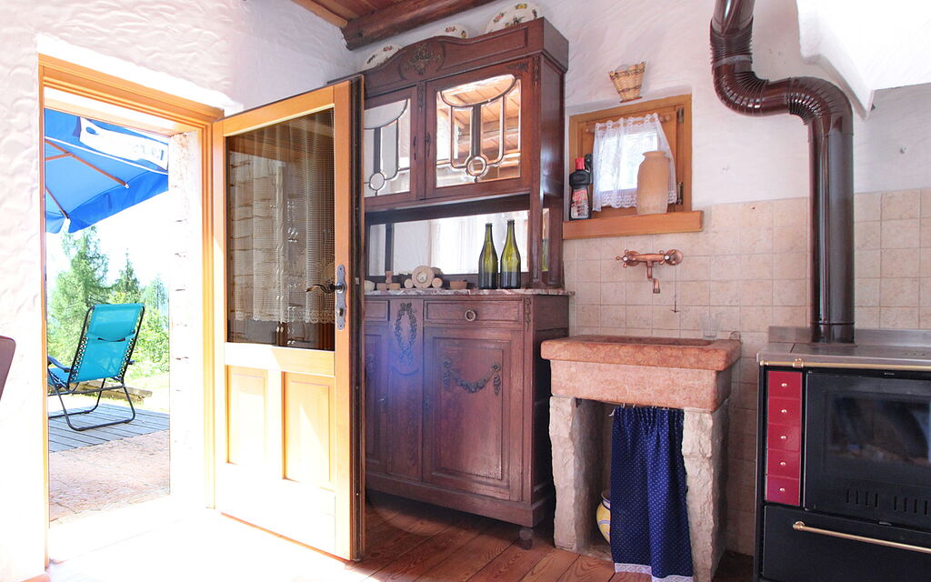 Baita Costa Di Gial: Autumn, Room Detail, Spring, Summer