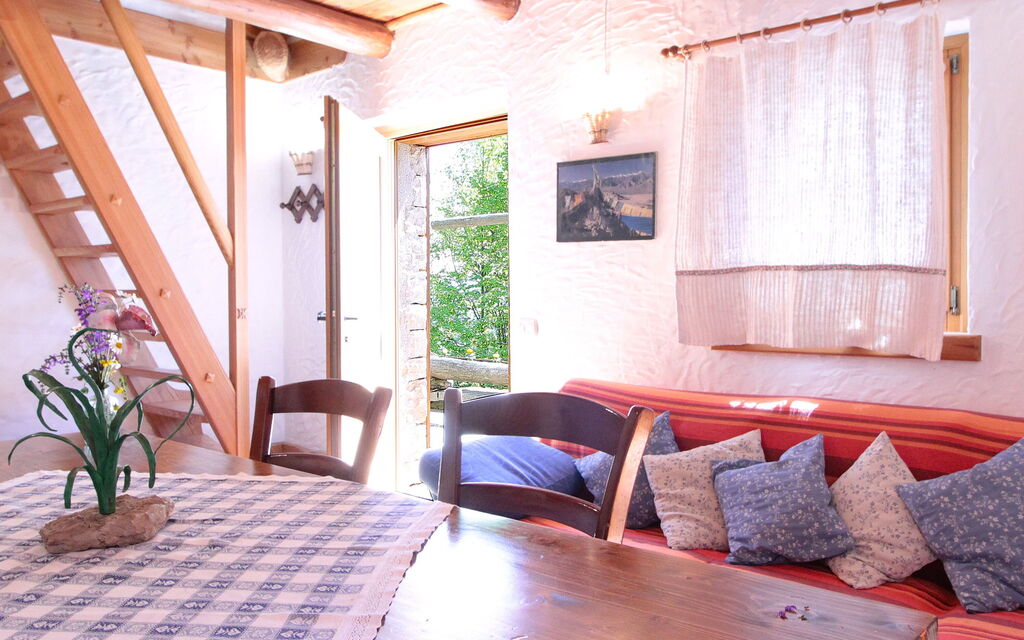 Baita Costa Di Gial: Autumn, Living Room, Spring, Summer