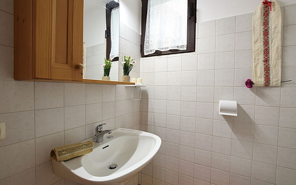 Baita Costa Di Gial: Bathroom