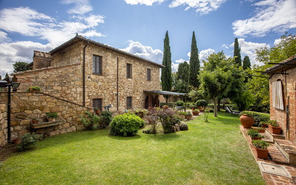 Maria Gabriella Holiday Home In Monticchiello: Autumn, Main Entrance, Spring, Summer