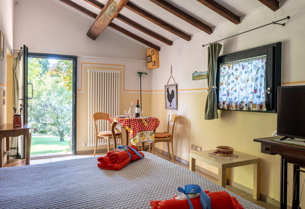 Maria Gabriella Holiday Home In Monticchiello: Autumn, Bedroom, Living Room, Spring, Summer