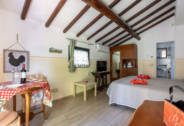 Maria Gabriella Holiday Home In Monticchiello: Autumn, Bedroom, Living Room, Spring, Summer