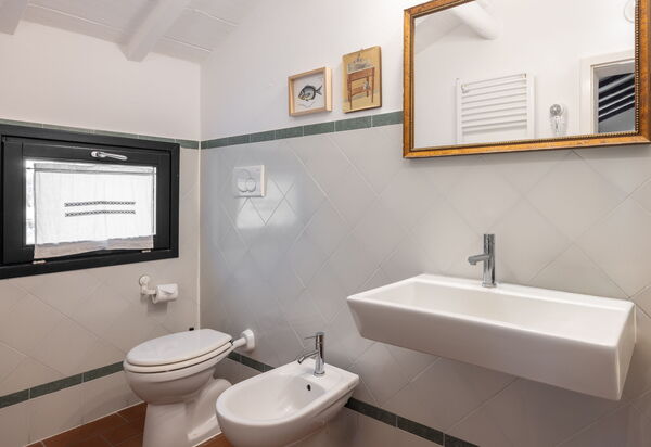 Maria Gabriella Holiday Home In Monticchiello: Autumn, Bathroom, Spring, Summer