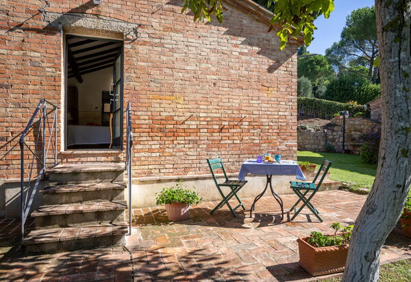 Maria Gabriella Holiday Home In Monticchiello: Autumn, Main Entrance, Spring, Summer