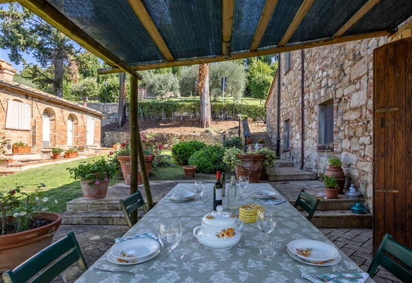 Maria Gabriella Holiday Home In Monticchiello: Autumn, Garden, Spring, Summer