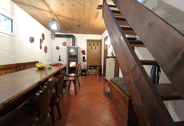 Chalet Giove: Autumn, Dining Room, Spring, Summer