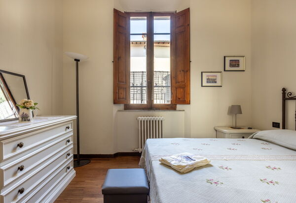 Casa Olivia With Garden And Wifi: Autumn, Bedroom, Spring, Summer