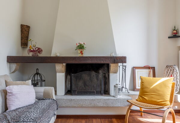 Casa Olivia With Garden And Wifi: Autumn, Living Room, Spring, Summer