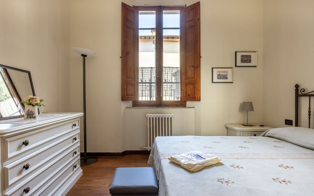 Casa Olivia With Garden And Wifi: Autumn, Bedroom, Spring, Summer