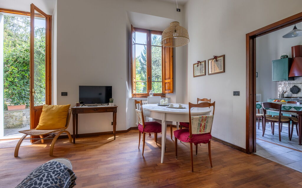 Casa Olivia With Garden And Wifi: Autumn, Living Room, Spring, Summer