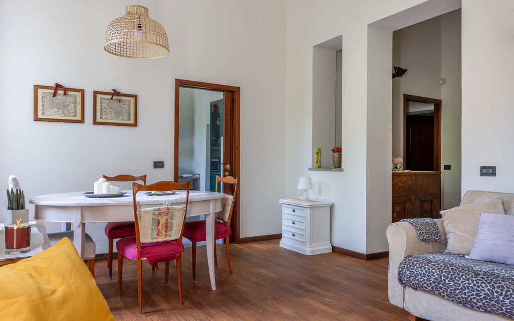 Casa Olivia With Garden And Wifi: Autumn, Living Room, Spring, Summer