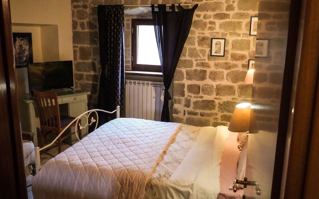 Agriturismo Arcera Apartments - : Autumn, Bedroom, Spring, Summer