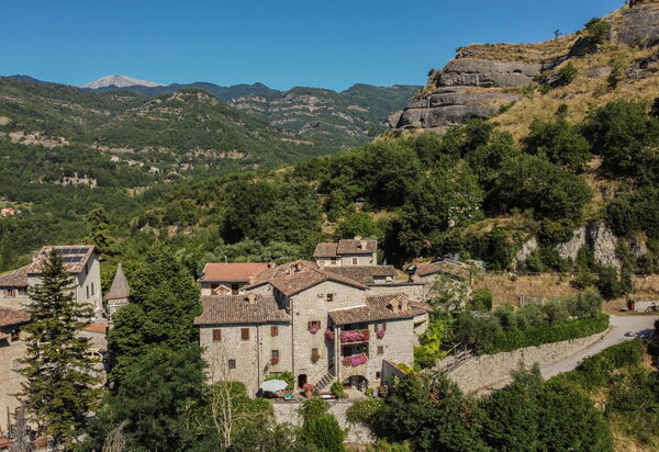 Agriturismo Arcera: Autumn, Main Entrance, Spring, Summer