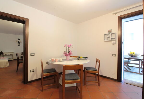 Villa Rosa Apartment: Autumn, Kitchen, Spring, Summer