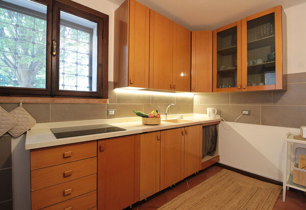 Villa Rosa Apartment: Autumn, Kitchen, Spring, Summer