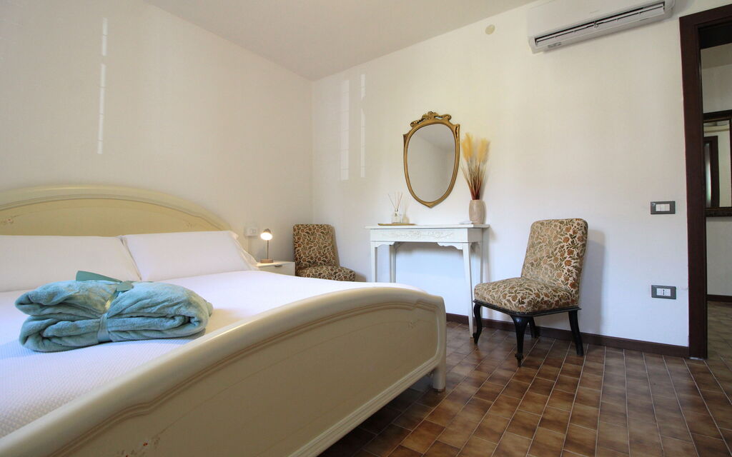 Villa Rosa Apartment: Autunno, Estate, Primavera