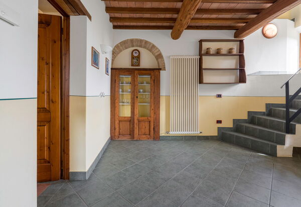 Villa Torre With Pool And Ac: Autumn, Room Detail, Spring, Summer