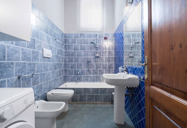 Villa Torre With Pool And Ac: Autumn, Bathroom, Spring, Summer