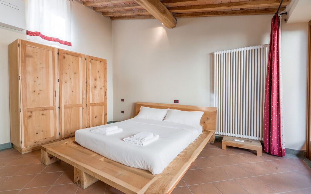 Villa Torre With Pool And Ac: Autunno, Camera da letto, Estate, Primavera