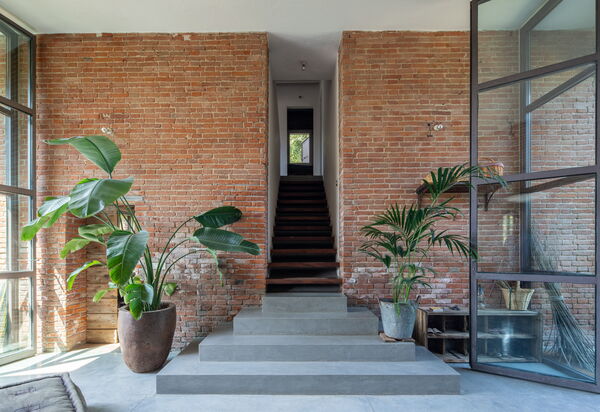 Villa Poggio Zucchino, Pool, Wellness, Piacenza: Autumn, Main Entrance, Spring, Summer
