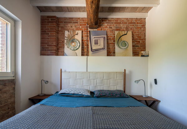 Villa Poggio Zucchino, Pool, Wellness, Piacenza: Autumn, Bedroom, Spring, Summer