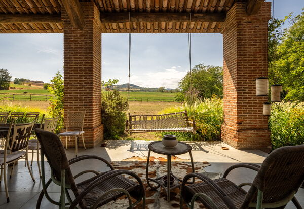 Villa Poggio Zucchino, Pool, Wellness, Piacenza: Autumn, Garden, Spring, Summer