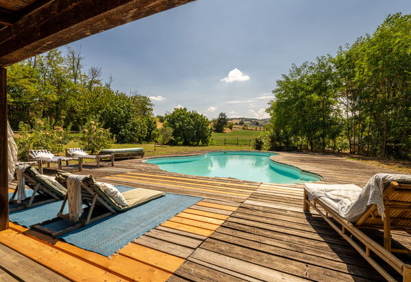 Villa Poggio Zucchino, Pool, Wellness, Piacenza: Autumn, Pool, Spring, Summer