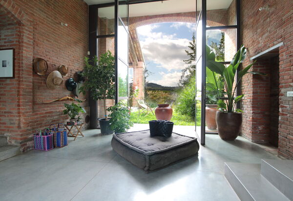 Villa Poggio Zucchino, Pool, Wellness, Piacenza: Autumn, Living Room, Spring, Summer